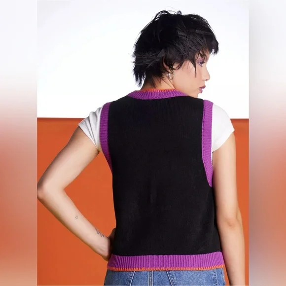 Sanrio My Melody & Kuromi Halloween Sweater Vest Halloween Sanrio Hot Topic M - Picture 5 of 12